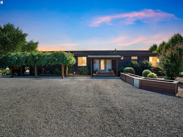 17250 S Steiner Rd, Beavercreek, OR 97004