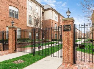 670 Park St, Columbus, OH 43215