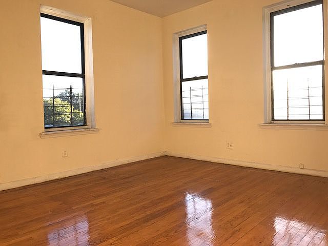1st image of 1549 Prospect Pl APT 4E