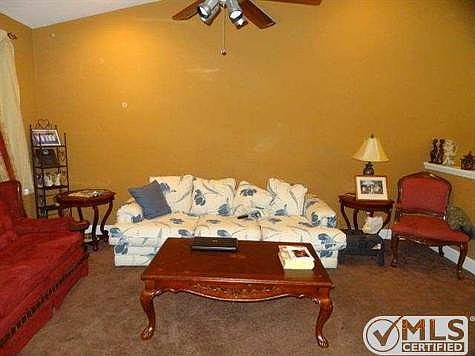 5th image of 1008 Pierson Dr