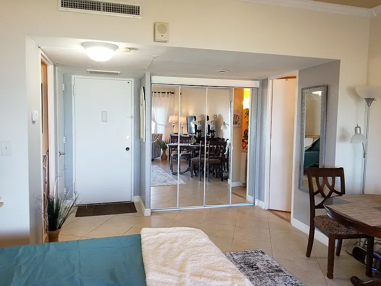 880 Mandalay Ave #203S — Photo 9