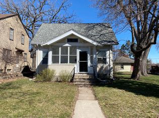 1189 Hawthorne Ave E, Saint Paul, MN 55106