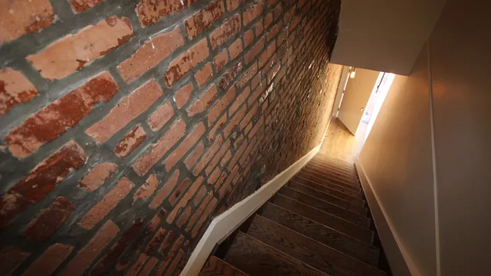 Rented by Nooklyn NYC LLC | media 37