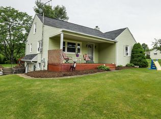 2218 Swamp Rd, Fountainville, PA 18923