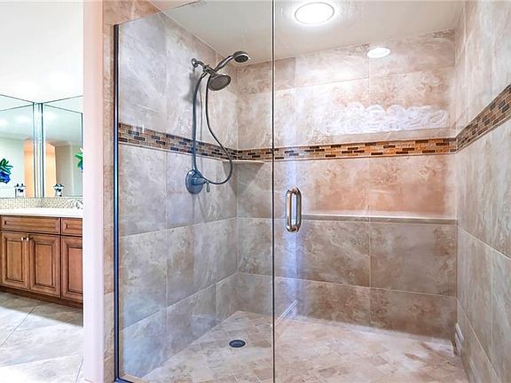 5th image of 4031 Gulf Shore Blvd N #11C