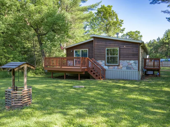 W4248 Wildwood Dr, Mauston, WI 53948