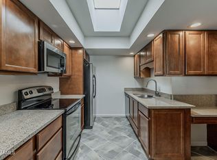 536 S Evergreen Rd, Tempe, AZ 85281