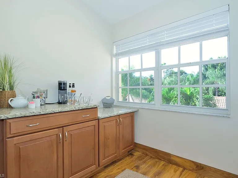 13050 Amberley Ct #708 — Photo 13