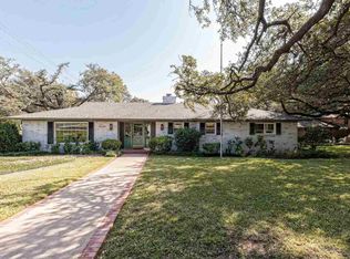 4800 Lockwood Dr, Waco, TX 76710