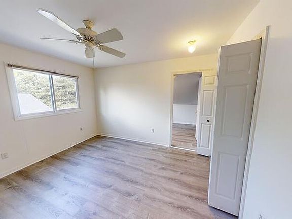 5th image of 457 Village Oaks Ct