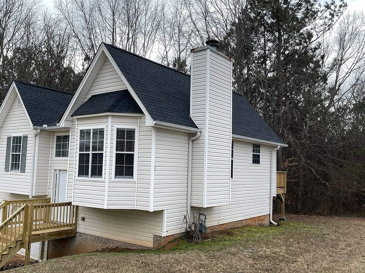 Building Photo - 112 Harvard Dr