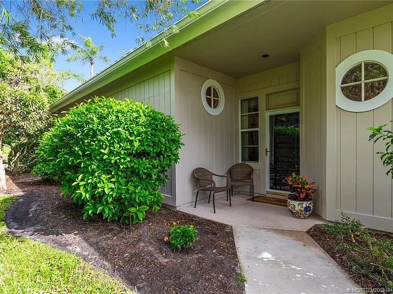 2201 NW Seagrass Dr — Photo 4