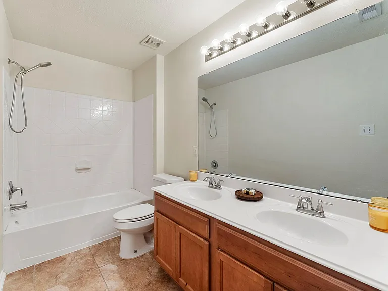 17815 Misty Pond Ct — Photo 10