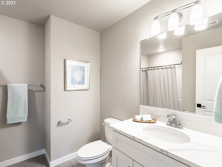 3857 SE 92nd Ave #2 — Photo 27