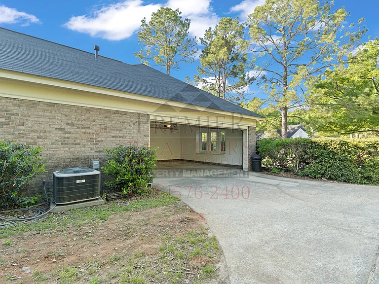 6157 Bristol Blvd — Photo 31