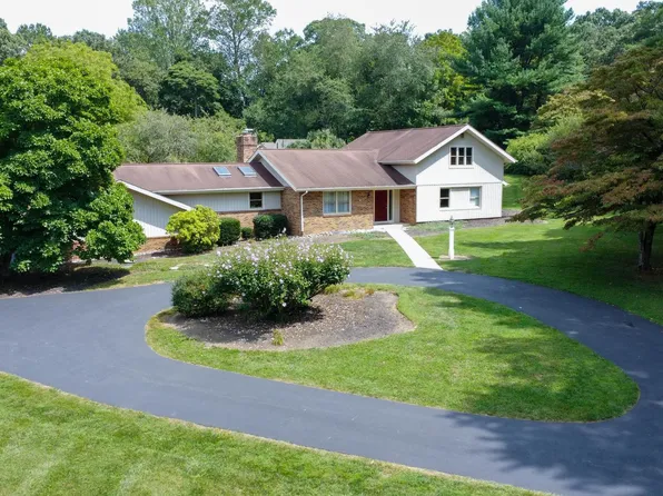 451 Ring Rd, Chadds Ford, PA 19317