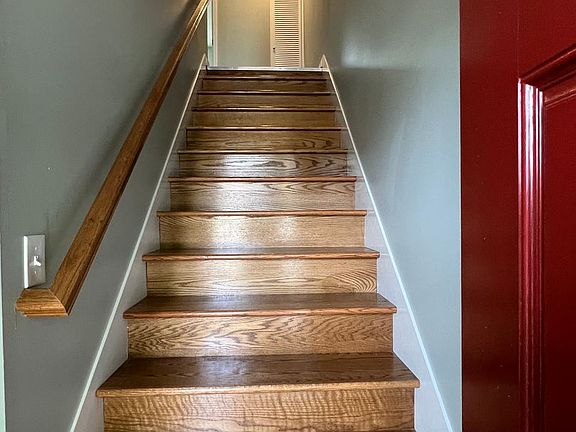 5th image of 59 Evergreen Ln #33