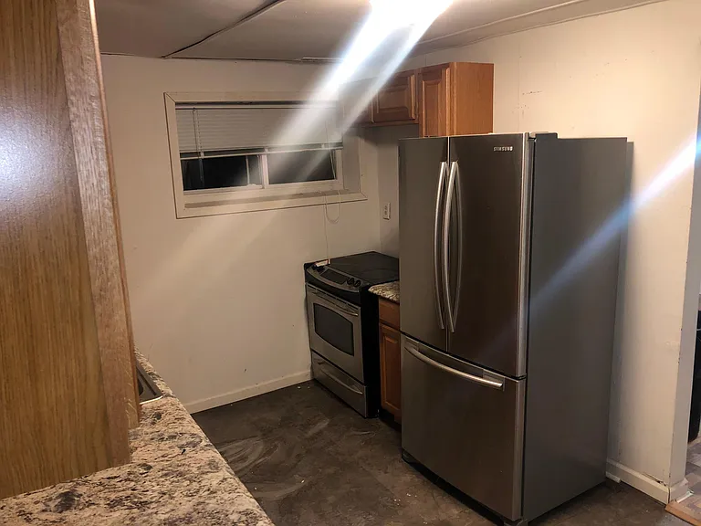 21070 Bethlawn Blvd — Photo 9