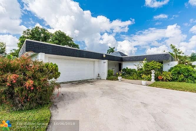 1st image of 5117 Yellow Pine Ln