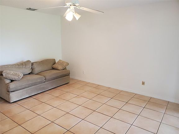 4th image of 18335 NW 21st St