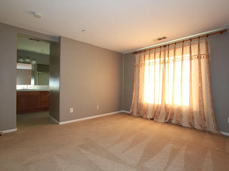 10448 Shelborne St #28 — Photo 10