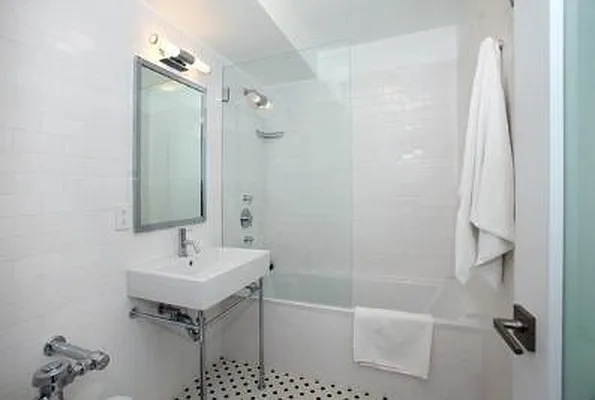 Sold by Corcoran | media 22