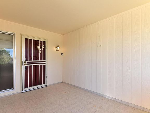 3rd image of 13234 W Bellwood Dr