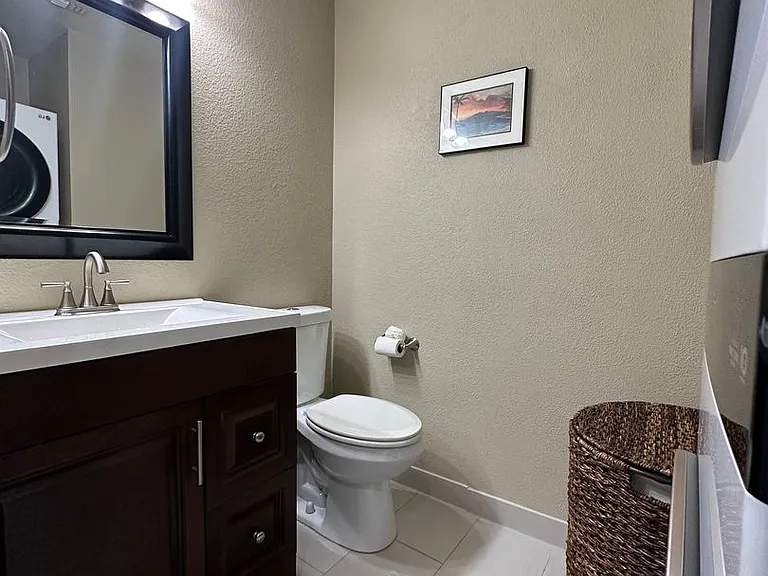 140 Uwapo Rd #51203 — Photo 11