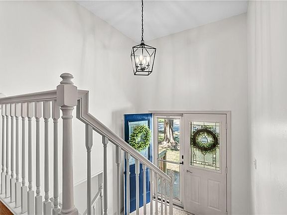 5th image of 1409 W Alta Ln