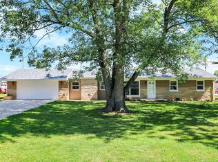 5230 Oakridge Dr, Mooresville, IN 46158