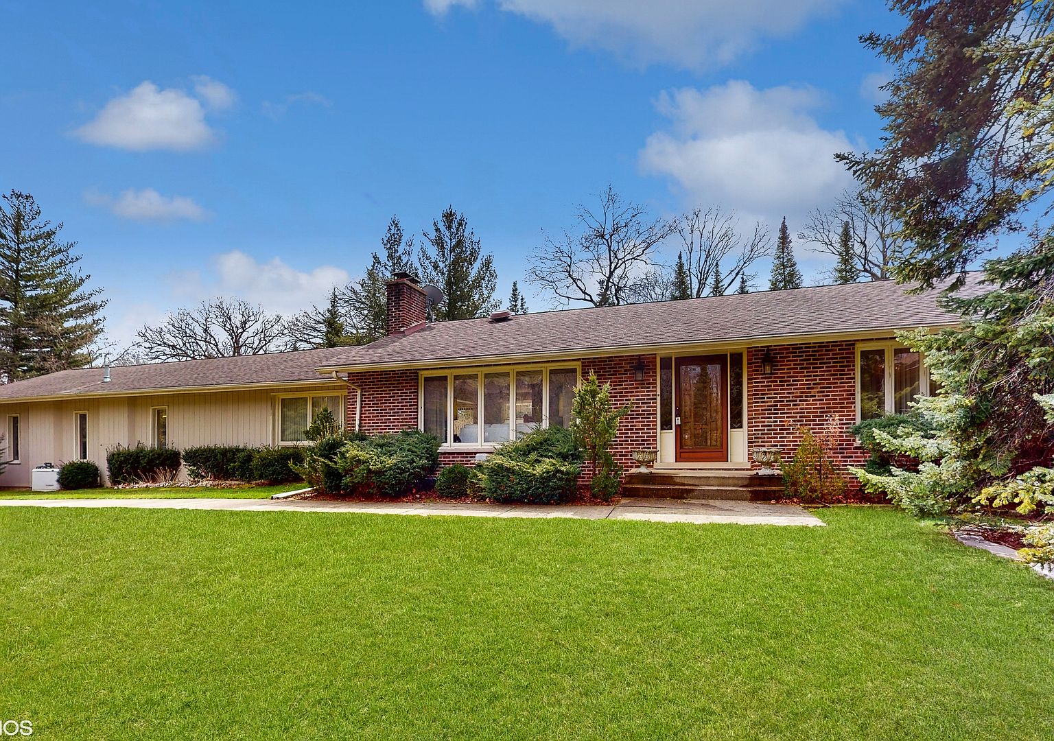 1842 Thomas Atkinson Rd, Inverness, IL 60067 Zillow