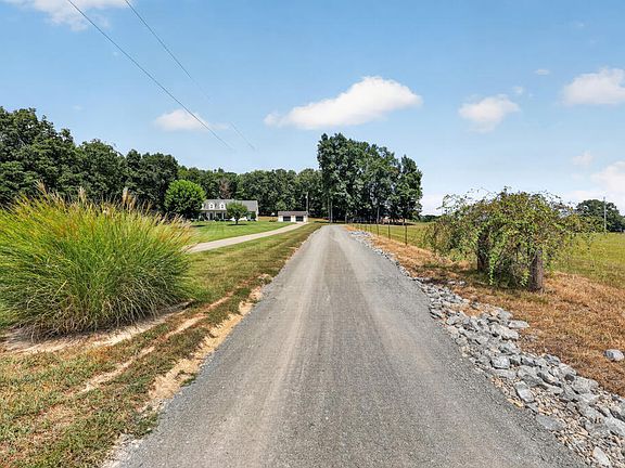 2nd image of 114 Tom Beasley Rd