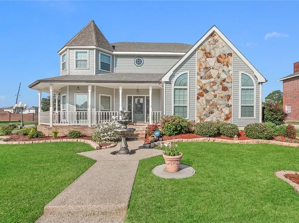 3924 Lake Arrowhead Dr, Harvey, LA 70058