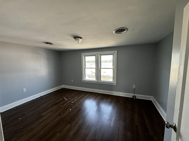 425 Eagle School Rd — Photo 14