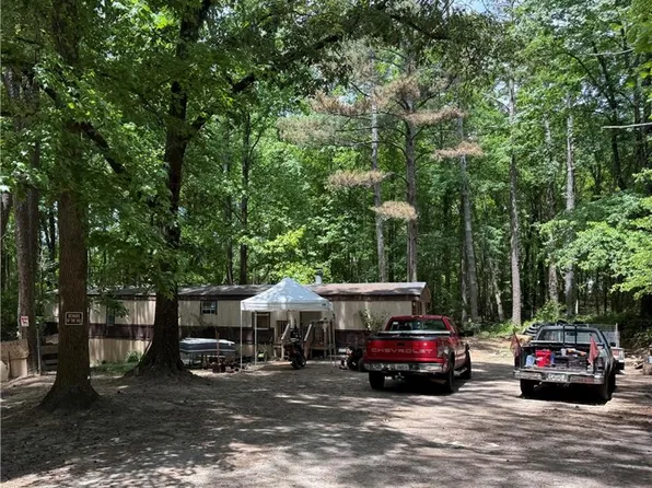 190 Akin Rd, Carrollton, GA 30117