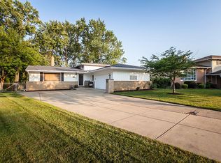 7091 Brandywine Rd, Parma Heights, OH 44130