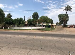 590 W Main Rd, El Centro, CA 92243