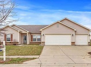 54 S Burkhart Dr, Bargersville, IN 46106