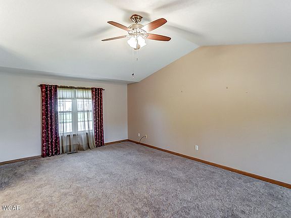 5th image of 3642 Malibu Dr