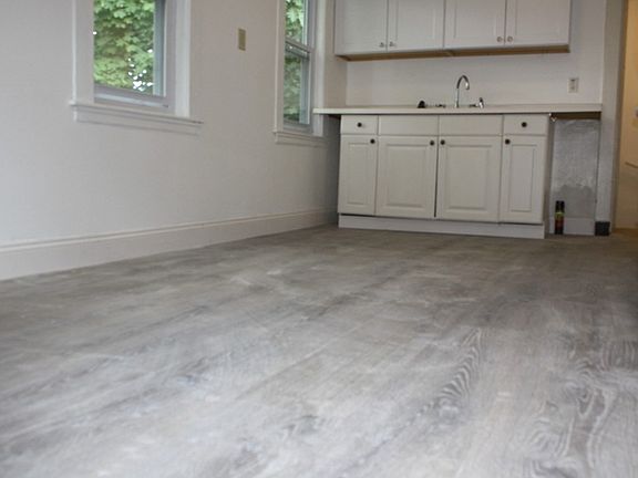 2nd image of 87 Town Hill St #87
