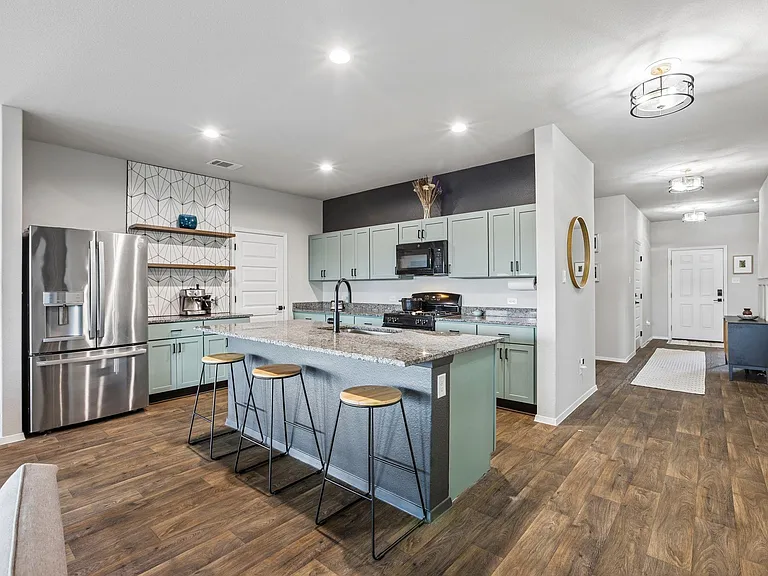 11604 Comano Dr — Photo 15