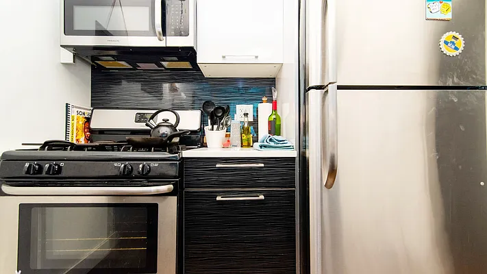 Rented by Nooklyn NYC LLC | media 6