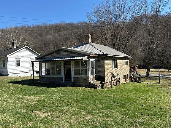 2nd image of 110 Cross Creek Rd