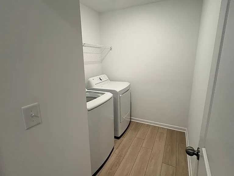 19 Napier Ct — Photo 10