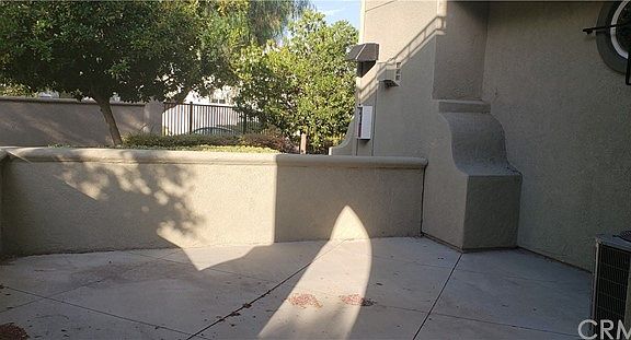 5th image of 26319 Iris Ave