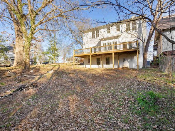 709 Austin Ave, Sheffield, AL 35660