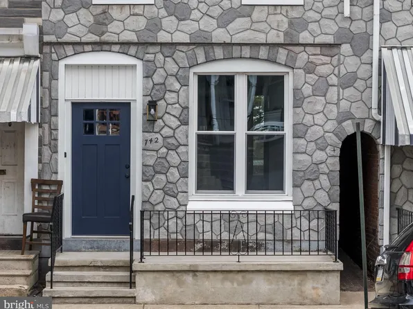 742 N 11th St, Reading, PA 19604