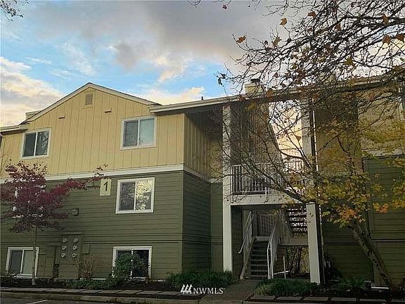2nd image of 300 N 130th St Unit 1103