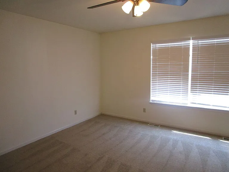 2404-2406 Calder Ct. — Photo 19