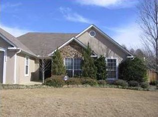 114 Squire Dr, Helena, AL 35080